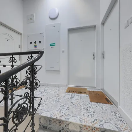 Apartment Aneri Old Town *